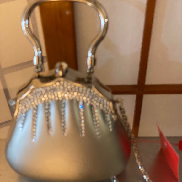 Vintage Rhinestone Metallic putse - Picture 1 of 9
